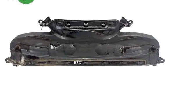 Mercedes-Benz CLS C219 Bonnet wind deflector A2118800436 SP3965