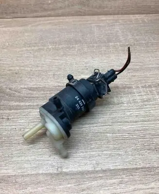 Windscreen/windshield washer pump