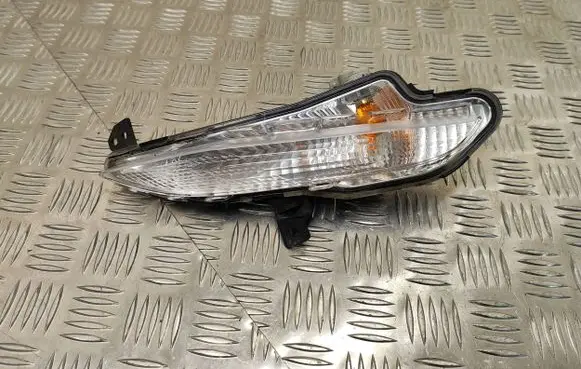Front indicator light