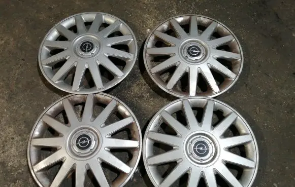 Opel Agila B R14 wheel hub/cap/trim 