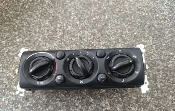 Mini One - Cooper R50 - 53 Climate control unit 1502212