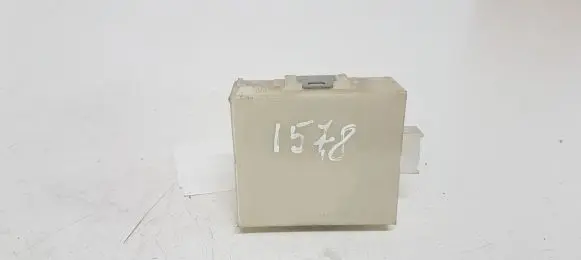 Toyota Avensis T250 Door central lock control unit/module 8974105070 73668012