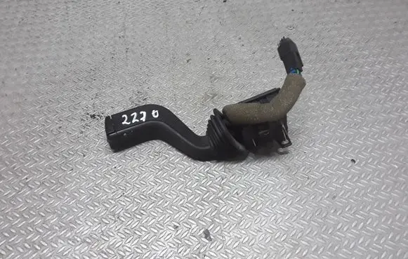 Opel Zafira A Indicator stalk 90560990