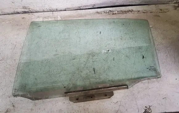 Toyota Corolla E120 E130 Rear door window glass