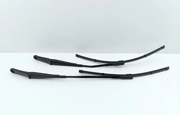 Audi S5 F5 Front wiper blade arm 8W7955408 8W7955407