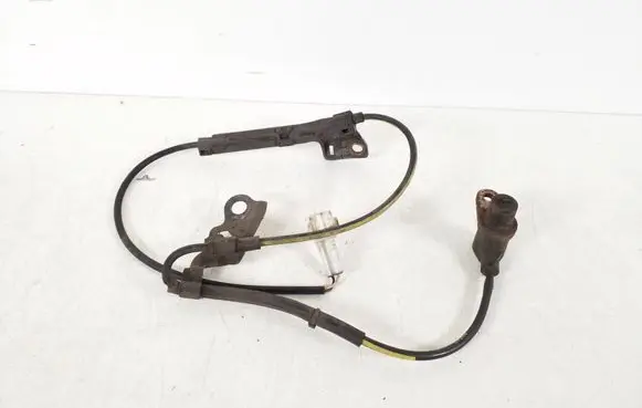 Toyota Corolla E120 E130 ABS brake wheel speed sensor 89542-02040