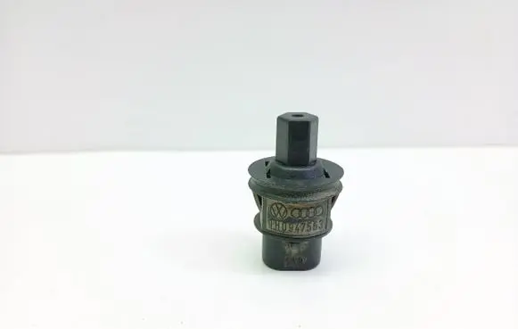 Volkswagen Golf III Front door sensor 1H0947563