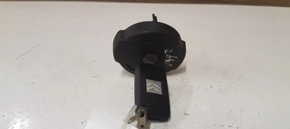 Fuel tank filler cap