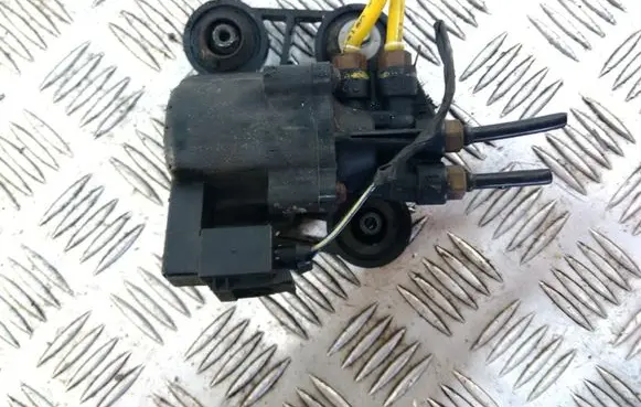 Land Rover Range Rover Sport L320 Valve vacuum 