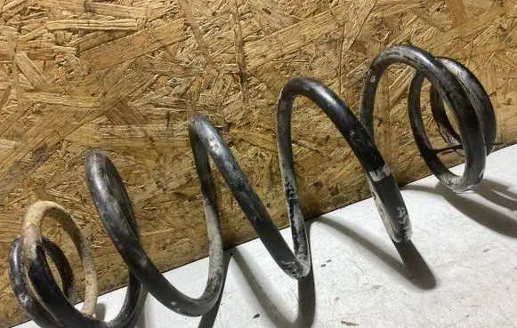 Opel Astra J Rear coil spring