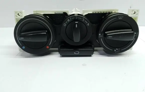 Volkswagen Golf IV Climate control unit 1J0819045F