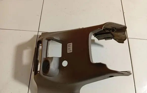 Nissan Almera Tino Other interior part 68104BU200