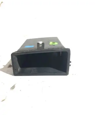 Volvo V70 Dashboard storage box/compartment 30722445 3865