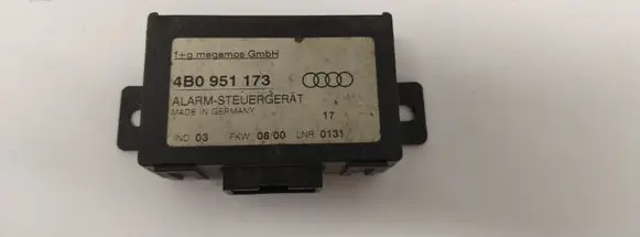 Audi A6 S6 C5 4B Alarm control unit/module 4B0951173