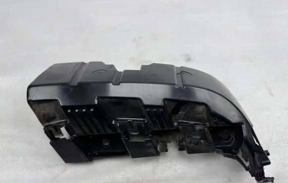 Ford Mustang VI Rear bumper mounting bracket JR3B17D961A JR3B17D961