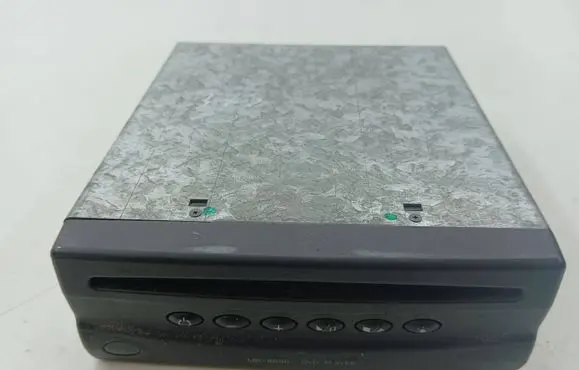 Volvo XC90 CD/DVD changer 8662340