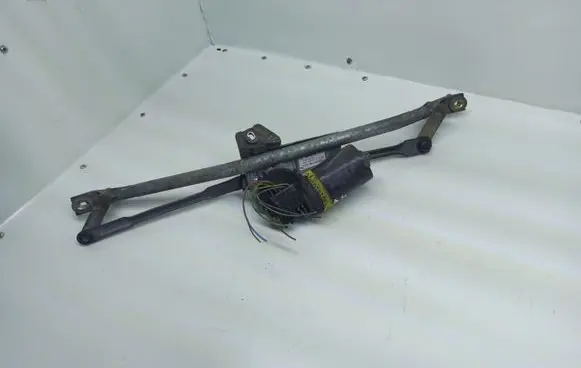 Audi A4 S4 B5 8D Front wiper linkage and motor 3397020390