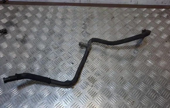 Audi Q7 4L Engine coolant pipe/hose