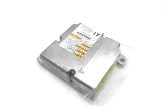 Toyota Avensis T270 Airbag control unit/module 89170-05390 233112-102 8917005390