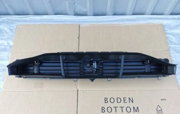 Audi Q6 e-tron Intercooler air guide/duct channel 85H121219E-BAX 85H121219E 85H121333C