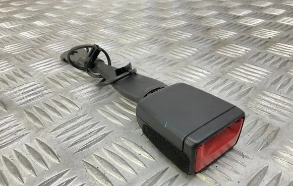 Audi A4 S4 B9 Front seatbelt buckle 8W0857755