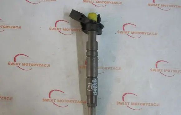 Mercedes-Benz CLS C219 Fuel injector 0445115027