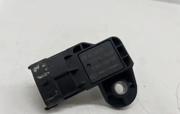 Opel Zafira B Air pressure sensor 0281006028