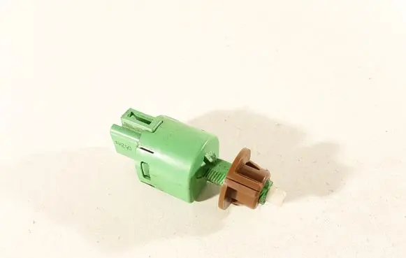Toyota Verso Brake pedal sensor switch F80CS53