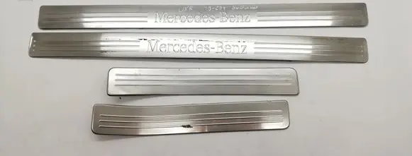 Mercedes-Benz C W204 Side skirt rear trim A2046800135