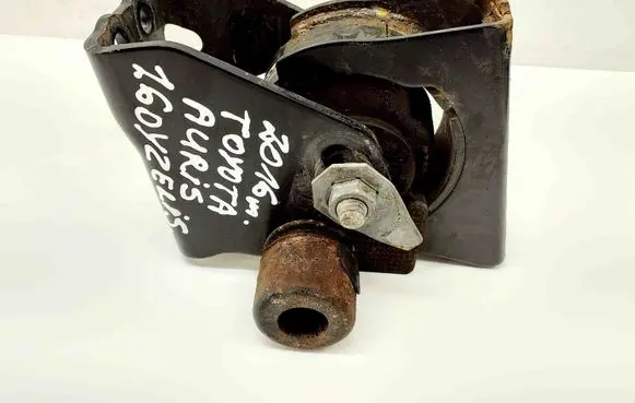 Gearbox mount