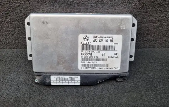 Audi A4 S4 B5 8D Gearbox control unit/module 8D0927156EG 0260002645