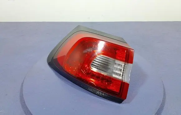 Jeep Grand Cherokee Rear/tail lights 68102907AF