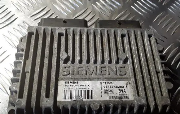 Citroen Xsara Gearbox control unit/module S118047501C 9645748280