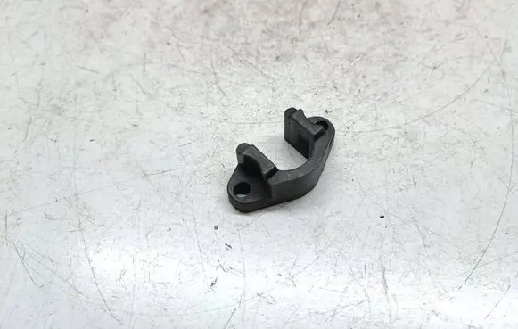 BMW 5 E60 E61 Fuel Injector clamp holder