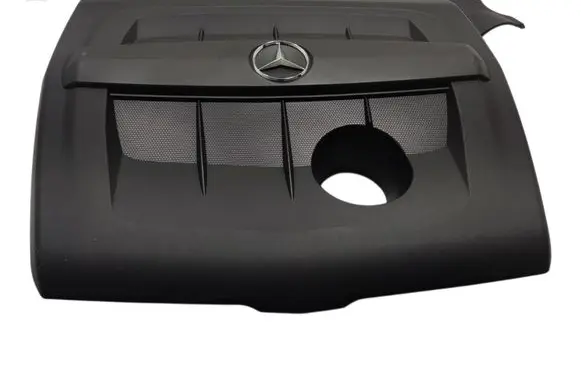 Mercedes-Benz A W176 Engine cover (trim) A6070100067
