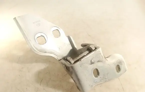 Peugeot Boxer Front door upper hinge A046574 9035EJ