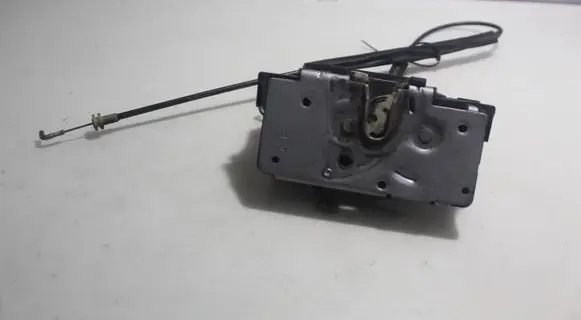 Fiat Grande Punto Front door lock 51858836