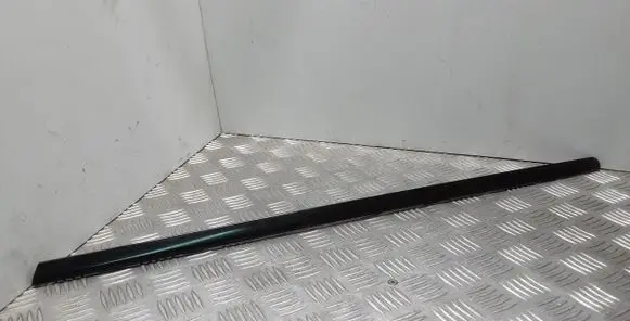 Mercedes-Benz E W212 Rear side glass trim A2126700222