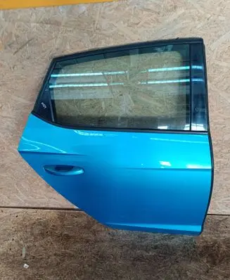 Seat Leon (5F) Rear door 