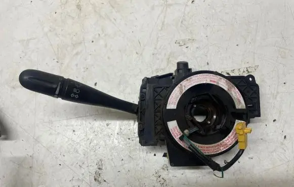 Chrysler Voyager Indicator stalk 4685328 B11562