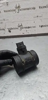 Opel Omega B1 Mass air flow meter 0281002428