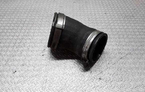 Intercooler hose/pipe