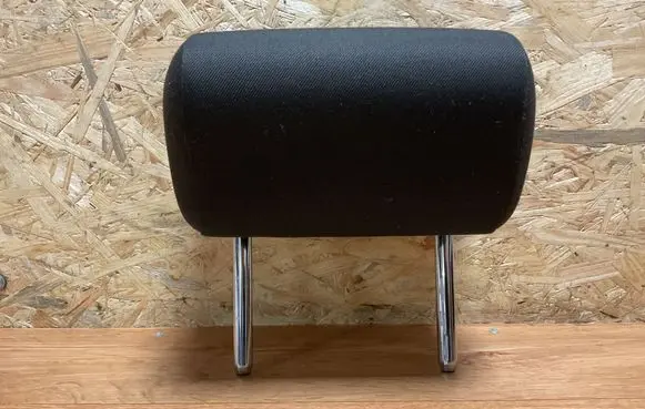 Opel Insignia A Rear seat headrest 