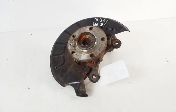 Volkswagen Caddy Front wheel hub