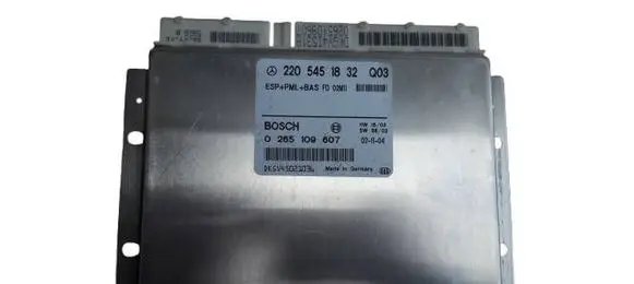 Mercedes-Benz S W220 ESP (stability system) control unit 2205451832 0265109607 DK6V45021036