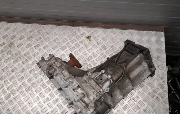 Audi Q7 4L Gearbox transfer box case 0BU341010Q