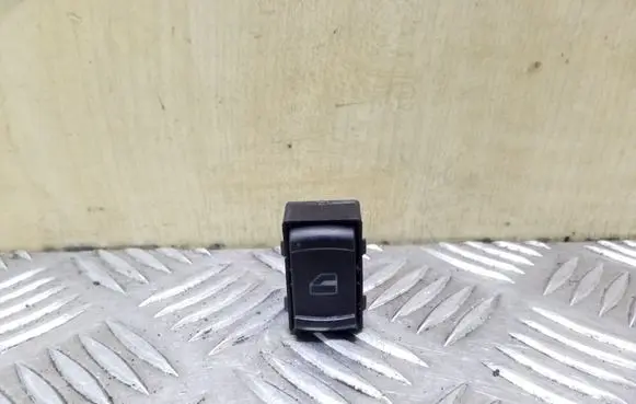 Volkswagen PASSAT B5.5 Electric window control switch 1J0959855