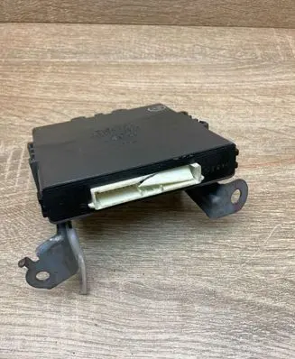 Toyota Prius (XW20) Power management control unit 8967047010 1012380151