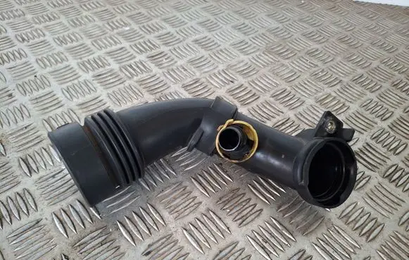Peugeot 508 Intercooler hose/pipe 9683725080