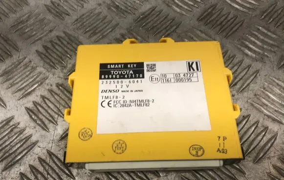 Toyota Prius (XW30) Other control units/modules 8999047170